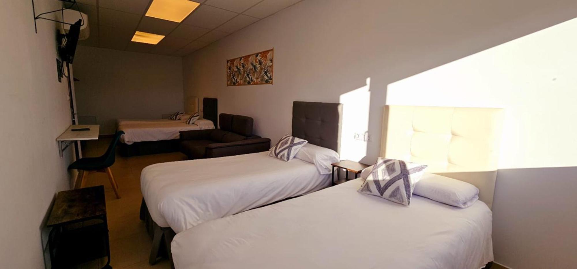 Hotel Artxanda Bilbao, Parking Gratuito En El Exterior Junto Al Hotel (Adults Only) ภายนอก รูปภาพ