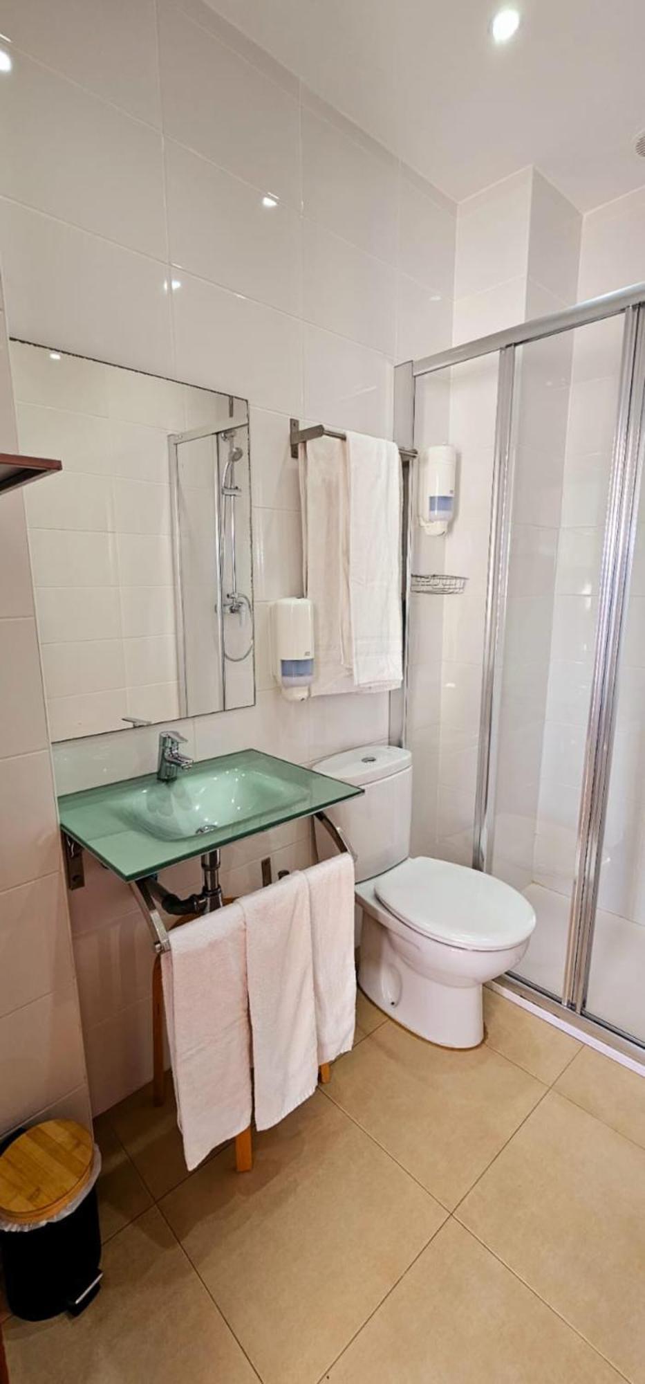 Hotel Artxanda Bilbao, Parking Gratuito En El Exterior Junto Al Hotel (Adults Only) ภายนอก รูปภาพ