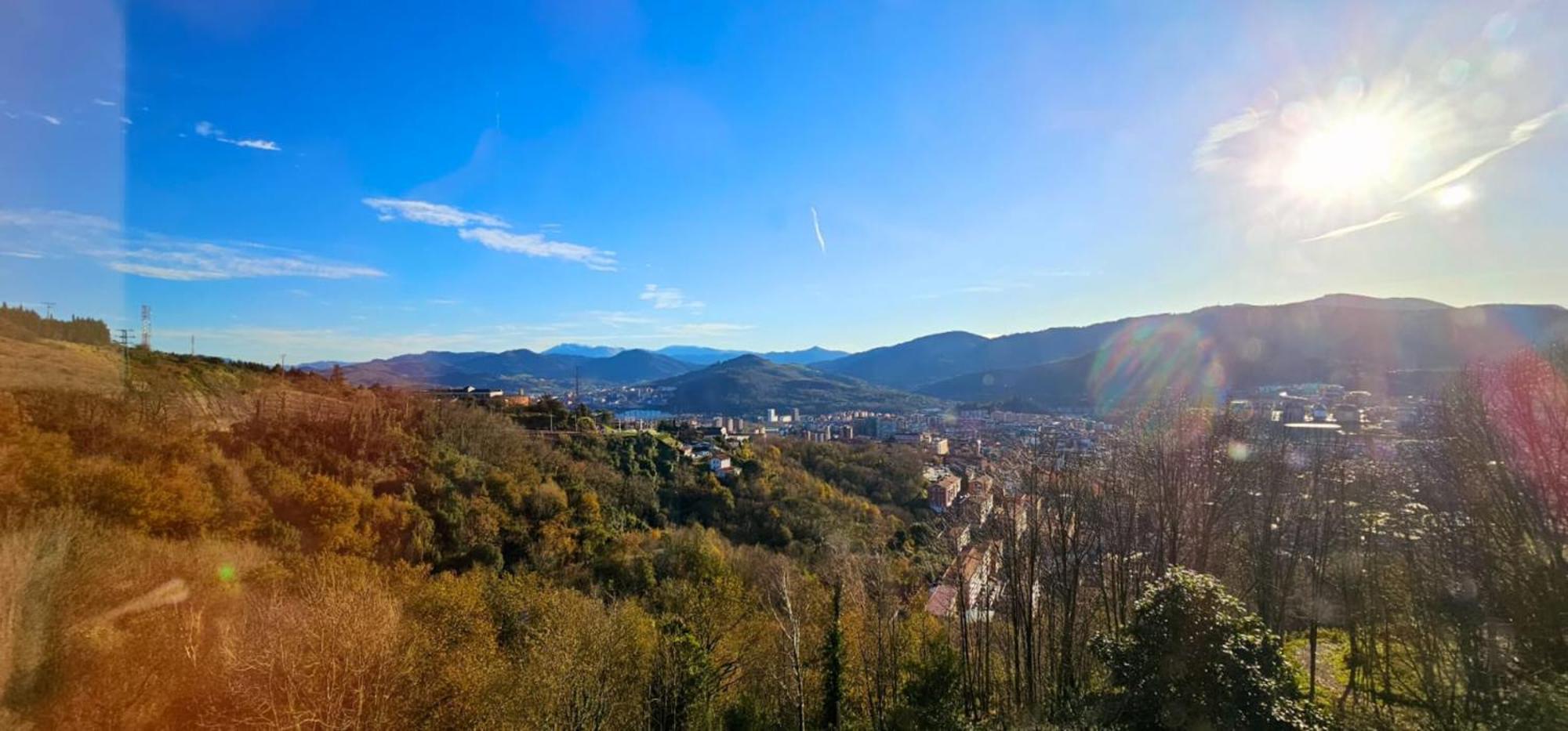 Hotel Artxanda Bilbao, Parking Gratuito En El Exterior Junto Al Hotel (Adults Only) ภายนอก รูปภาพ