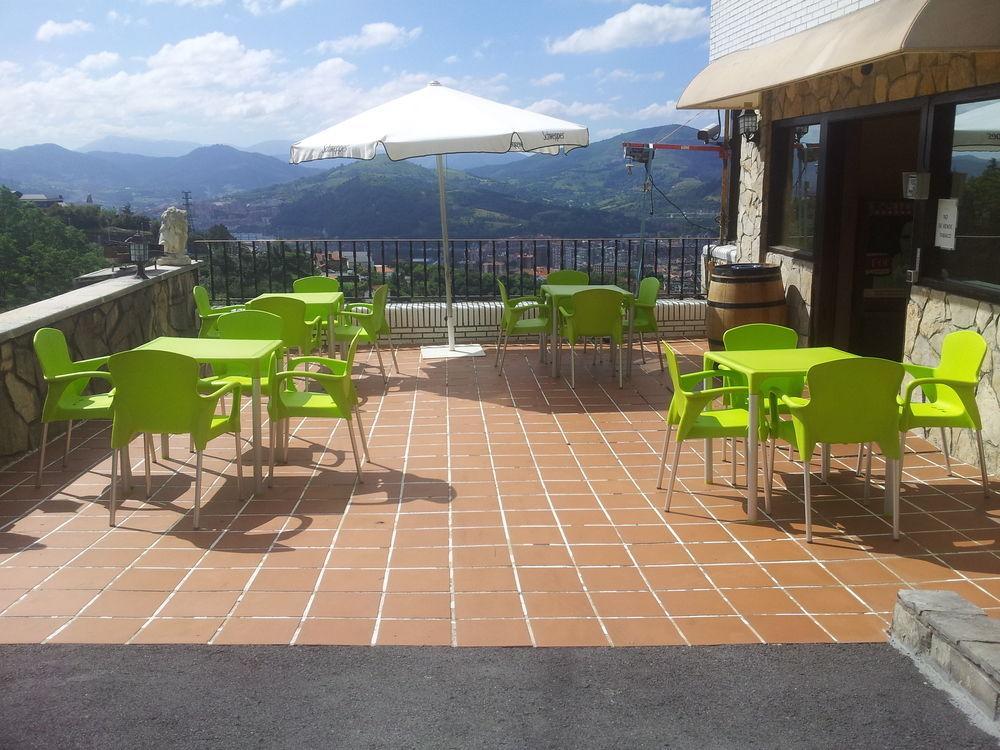 Hotel Artxanda Bilbao, Parking Gratuito En El Exterior Junto Al Hotel (Adults Only) ภายนอก รูปภาพ