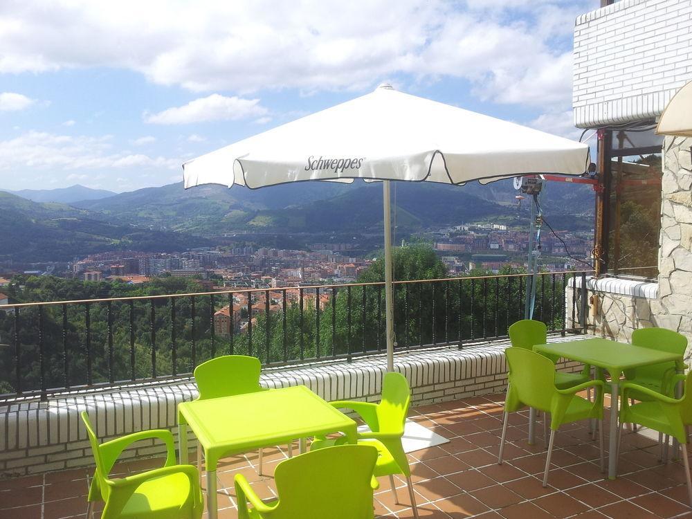 Hotel Artxanda Bilbao, Parking Gratuito En El Exterior Junto Al Hotel (Adults Only) ภายนอก รูปภาพ