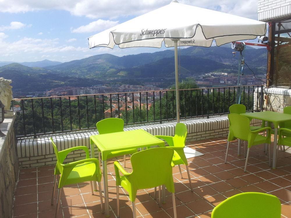 Hotel Artxanda Bilbao, Parking Gratuito En El Exterior Junto Al Hotel (Adults Only) ภายนอก รูปภาพ